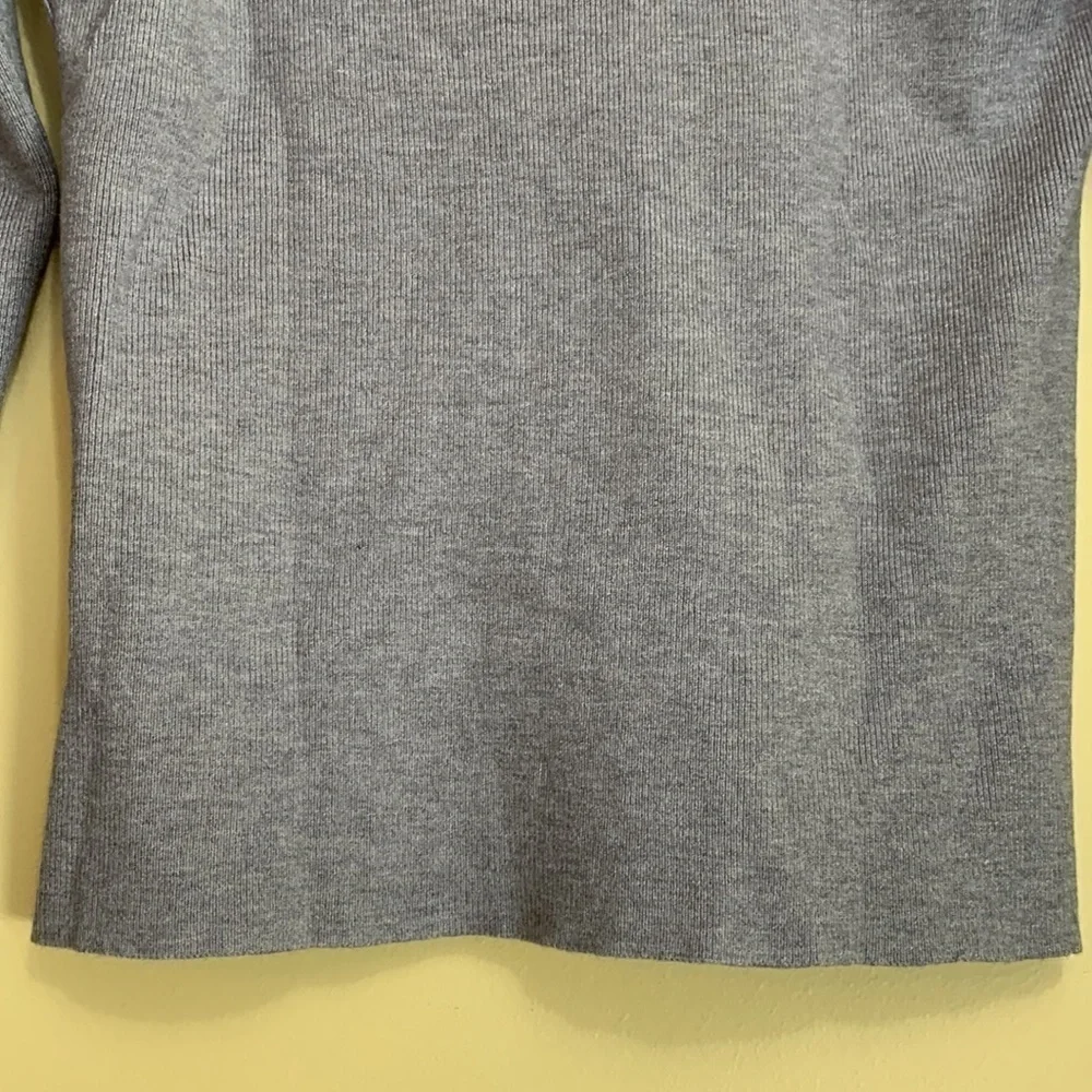 Olivaceous Gray Long Sleeve Light Ribbed Tight Knit Soft V-Neck Choker Sweater S - Picture 11 of 13
